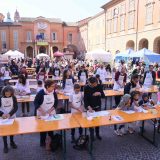 AGRIPRIDE DOMENICA LABORATORIO ERBAZZONE SCARPAZZONE IN PIAZZA PRAMPOLINI