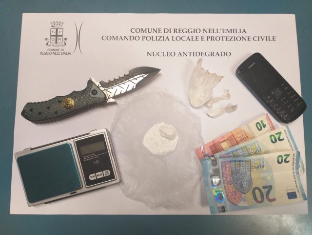 Polizia locale - Piazzista della cocaina. Materiali (4.10.2019)