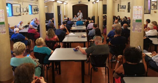 PresentazioneLibroComunismoReggianoDumasIori