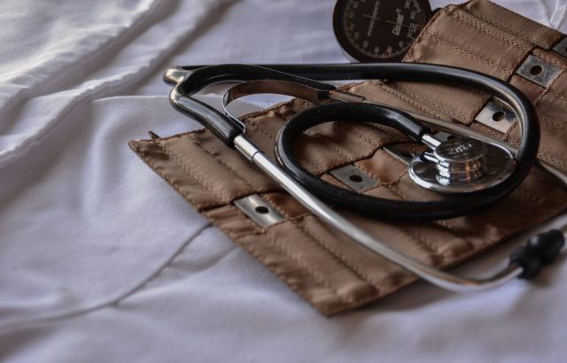 dottore-medico-medicina