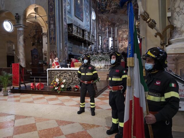 Santa-Barbara-2021-vigili-del-fuoco
