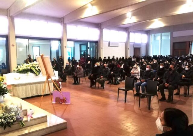 Funerale_Elena_Russo
