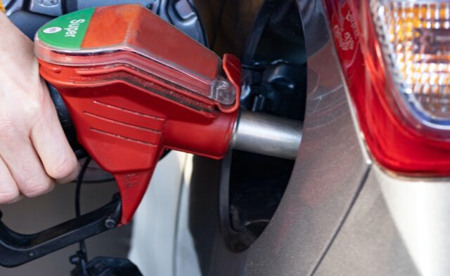 benzina2
