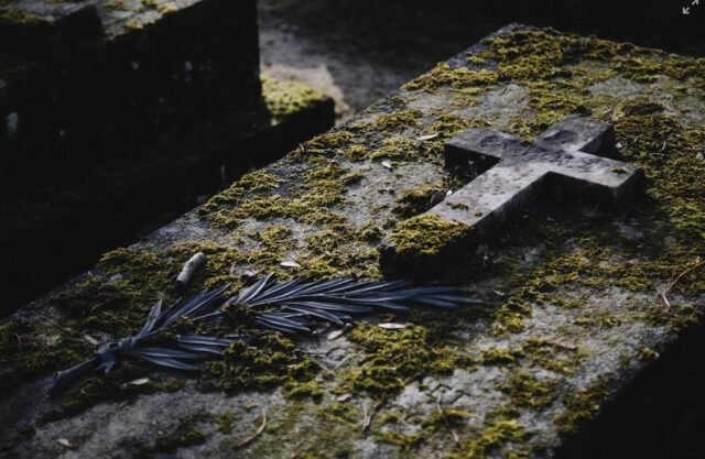 cimitero-tomba