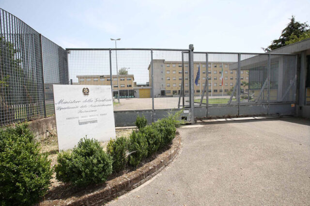 2-carcere-Reggio