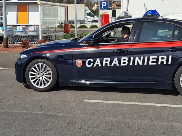 carabinieri-supermercato