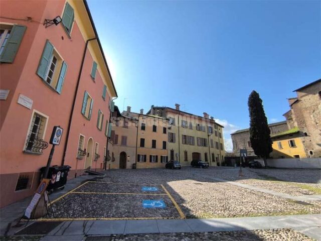 2-piazza-Boiardo-Scandiano-ns