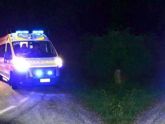 ambulanza-notte