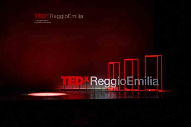 Palco-TEDx-Reggio-Emilia_