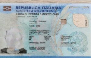 Cadelbosco Sopra: esibisce carta d’identità priva di microchip durante un controllo, 65enne denunciato
