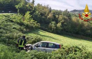 Villa Minozzo: due persone ferite in un incidente stradale